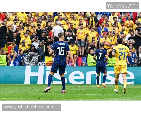 足球明星合照精选集汇总展示全球顶级球员的精彩瞬间与友谊时刻 足球明星合照精选集汇总展示全球顶级球员的精彩瞬间与友谊时刻